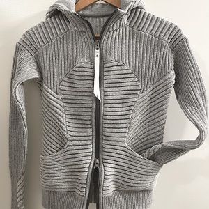 Lululemon zip up 4